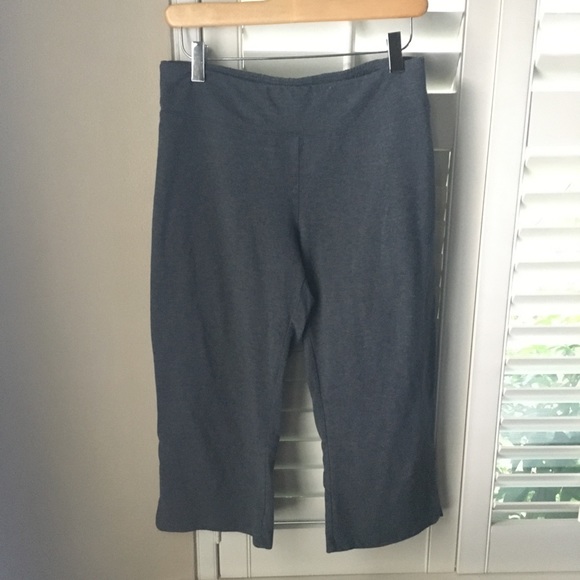 The Academy Brand Pants - 🦋 BCG 3/4 Length Dark Grey Leggings